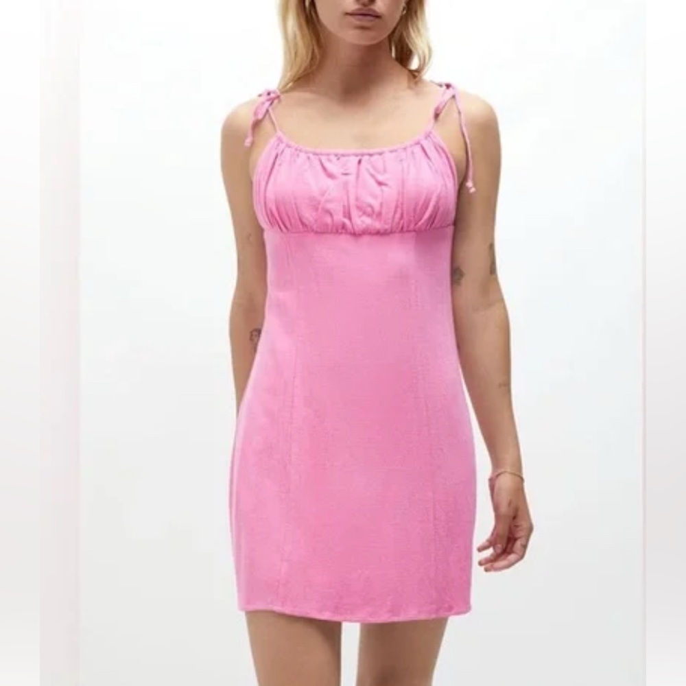 PacSun pink dress with bow sleeves